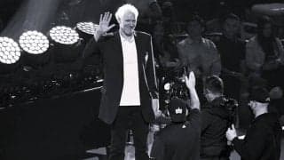 NBAとUCLAで2度優勝した殿堂入りビッグマン、ビル・ウォルトンが他界