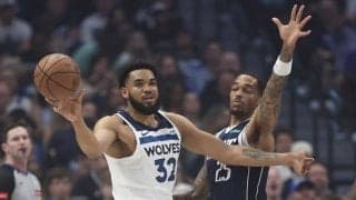 マブスとのウェスト決勝でショット不振のタウンズ「自信はある。打ち続けていくだけさ」