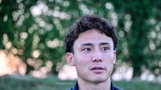 「写真一枚で泣ける…」PK失敗“残酷結末”のデュッセルドルフDF内野貴史の号泣＆抱擁写真にもらい泣き！「これはつらい。でも明日は来る」「君はまだ若い」の声