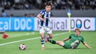 「こっちの方がおもしろいやないかーい」久保建英にサッカー日本代表の同僚がインタビュー！「想像以上にグダグダで笑ったｗ」「真剣な顔して受け答えしてるのまじで草」などの声