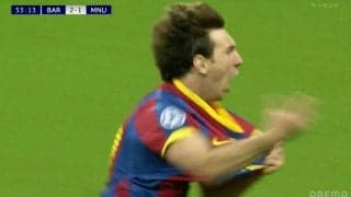 「殺し屋メッシ」のスーパーゴール＆大絶叫が再注目！ 低弾道の超絶ミドル→マイクや看板を蹴り飛ばした一部始終「ロナウジーニョもマジシャンだったが…」