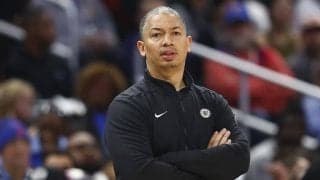 就任4年目を終えたタロン・ルーHCがクリッパーズと年平均約21億円の高額契約を締結