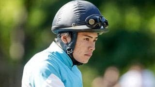 水沼騎手がスマホ不適切使用で騎乗停止 JRA発表