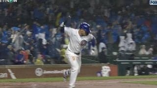 球場騒然！一体、どういう状況…！？ カブス・鈴木誠也、全力でバットを叩きつけた…！ 痛恨エラーをチャラにした\"同点場外満塁弾”がヤバすぎる「なんて日だ…」「すべてがデカい」