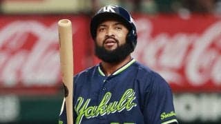 ヤクルトのサンタナはなぜ高打率を残せるのか？ 伊勢孝夫が「３つのポイント」を挙げて解説