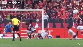 「格が違う！」“浦和の10番”が目覚めた！ 中島翔哉が完璧コントロールショットで今季J1初ゴールの瞬間「やはり恐るべし」「シュート技術の高さはさすがだな」