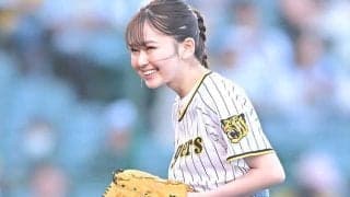 甲子園に舞い降りた「女神」　可憐な一投も頭抱え…人気女優が「誰よりも可愛い」