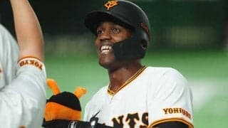 “救世主”巨人助っ人が「ヤバすぎ」　7戦連続安打で衝撃の.414…止まらぬ打棒が「神すぎる」