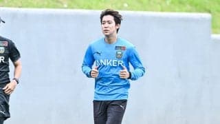 「泣ける!!!」「愛ある言葉！」負傷離脱していた元日本代表・川崎DF三浦颯太にチームメイトが掛けた「絆を感じるやり取り」にファン感涙！「本当にナイスガイ」の声