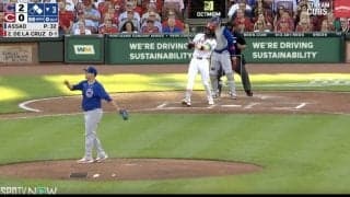 息できてるか…！？  大谷翔平の“新ライバル”、打った瞬間に着弾する高速弾丸ライナーで“異変”を起こした…！ 相手投手のリアクションがヤバすぎると話題に「ショックだろうな」「さすがに可哀想」