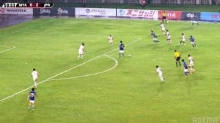 「エロさが増したな」鎌田大地の“脱力ダイレクトパス”にネット沸騰！ 日本代表MFが繊細すぎるチャンスメークの瞬間「流石のパス精度と視野の広さ」「上手すぎる」