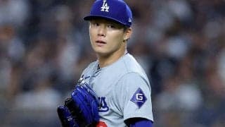 ロバーツ監督の“マシンガン継投”はどこへ…　山本由伸が得た信頼、抱擁も「強い」