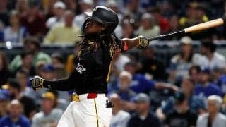 大谷翔平まであとたった「1」…2m怪物が片手でブチかました188キロ弾、米記者注目の記録