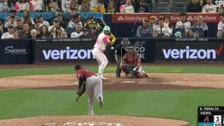 巨人に戻ってきてもいいんだよ？ 元・巨人の助っ投、“NPB最速右腕”ビエイラの“剛速球ストレート”がエグすぎる「大化けしそうだけどな」「なんでこの球でダメなのか」