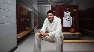 ブライトリングからヤニス・アデトクンボの限定生産シグネチャーウォッチが登場