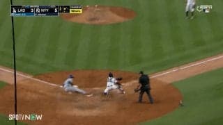 大谷翔平とジャッジがいれば何かが起こる！打席外で生まれた爆速VS爆肩の“名勝負”に球場もどよめきの嵐