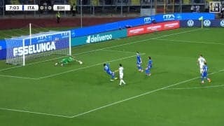 「それ止めるのエグい！」イタリア代表GKの“指先セーブ”が神すぎる！ ドンナルンマの衝撃的な反射神経にファン驚愕「ミラクルだ」「ヴィカーリオが控えとは贅沢」