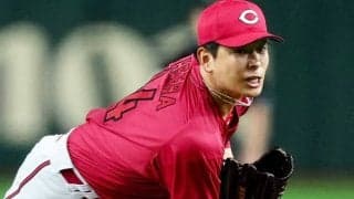 防御率1.07の衝撃、32歳が復活のワケ　輝き取り戻した魔球…12球団トップの「7.9」