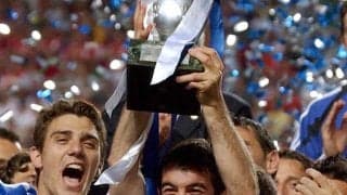 EURO名場面　日本人の欧州サッカー熱がピークに 2004年ポルトガル大会はサッカー観が一変した名勝負も