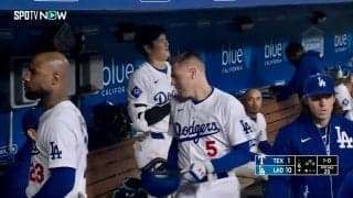 ショウヘイ、凄い一発だったな！ 大谷翔平＆フリーマン“二者連続弾”で現地カメラが捉えた“7秒間”の希少光景　何を話した？MVPコンビの豪華共演シーンが話題に