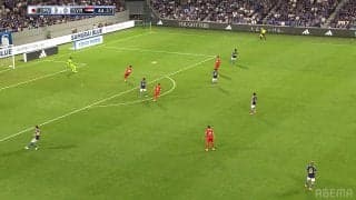 日本代表GKの“レーザービームパス”にネット驚愕！「エデルソンやん」「フィードえんぐい」「低弾道キックは流れが切れなくて良いな」大迫敬介が攻撃の起点を作った瞬間