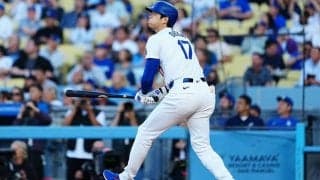 大谷翔平が完璧17号「投げた瞬間HRだと…」　天仰ぐ右腕…“お得意様”との相性に驚愕の声