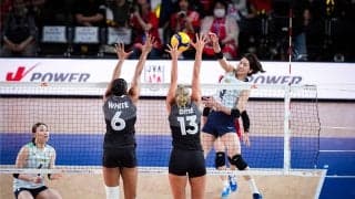 女子日本代表　カナダにフルセットで逆転負け