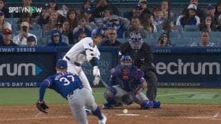 大谷翔平が完全に壊された！縦変化112センチのナックルカーブに“腰砕け”で球場騒然