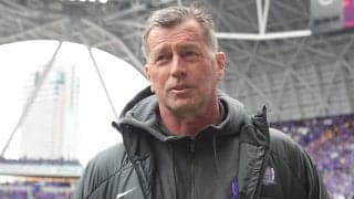 「もらえるべきPKが…」ホームで快勝の広島、スキッベ監督がジャッジに苦言「これは問題」