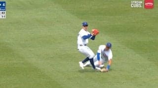 あわや大惨事！カブス・鈴木誠也、味方選手と激突する危険プレー ファンも思わず悲鳴「大丈夫かよ」「怪我しなくてよかった…」