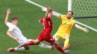 「難しい試合だった」予選でも対戦したデンマークとドロー、スロベニアを支えたGKオブラクは「ただの試合」とチームメイトを鼓舞