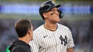 ジャッジが死球→代打送られ交代　元燕右腕の151キロ直撃…本拠地大ブーイング