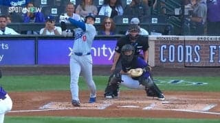 そんなとこ投げちゃダメだって…大谷翔平の3点打、相手捕手が無念のリアクション 弱点を求めた球がど真ん中に行く“悲劇”