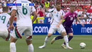 「反則だろ」規格外の“超大型FW”登場にSNSでも話題沸騰！途中出場直後にド迫力プレスでドイツ代表をあっさり吹っ飛ばした瞬間「ガタイ良すぎ」「強すぎて草」