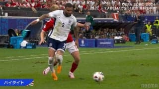 「速すぎだろ！」イングランド代表・ベテランDFの“爆速ダッシュ”が脚光 背後から忍び寄り驚異的加速力でボール奪取した瞬間「弾丸かとおもた」「強奪が効いたな」