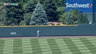 もう勘弁してくれよ！大谷翔平の次はフリーマン…　“二度も”特大弾見送ったセンターが失意の“絶望ランニング”