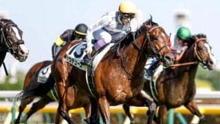 【宝塚記念前日オッズ】ドウデュースが2.2倍で1番人気