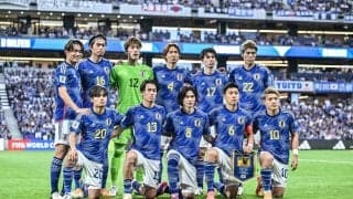 「実物見てやっぱりカッコよかった」サッカー日本代表の“青い炎”がモチーフの「新ユニフォーム」が大絶賛！「場所によってはもうソールドアウトだった！」の声も出たデザイン