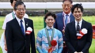 【宝塚記念】佐々木蔵之介がプレゼンターとして登壇