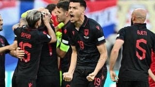 侮辱的チャントを歌ったアルバニア代表FWダクに2試合の出場停止処分…