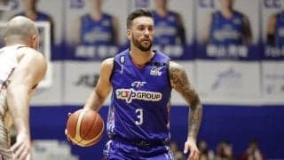 島根が元日本代表で前FE名古屋のエヴァンスルークを獲得「優勝を持ち帰るために…」