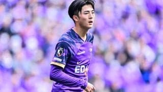 「海外行ってもう成長してる」ザルツブルクの日本代表MF川村獲得発表イラストにツッコミの嵐！「そのコミック欲しい、右足だけどｗ」「さすがザルツブルク」などの声