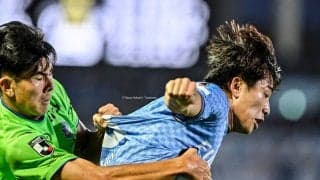 「帽子被ってるリチちゃん可愛い!!」芸人クロちゃんと交際の人気女性タレントの「即完売スタグル入手写真」が話題に！ J1川崎のユニフォーム着用姿での記念写真