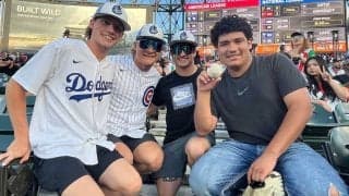 「HR球売るのか？」「絶対売らねぇ！」　大谷の記念球キャッチ、17歳高校生が大絶叫