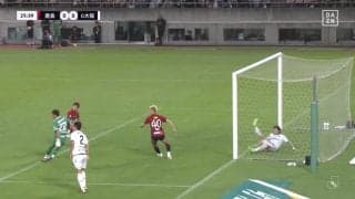 無人のゴールを死守！絶対絶命の大ピンチでガンバ大阪・中谷が超絶クリア！GKのカバーに入りゴールライン上で弾き出した瞬間「頼りになる」「神セーブ」