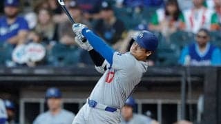 大谷翔平に特大HRを浴び…右手に表れた悔しさ　投手のリアクションが注目の的