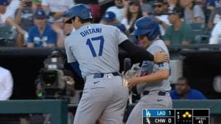 大谷翔平の命をファインプレーで救った！ “バットボーイ”がヒーローすぎると話題に　ファン注目「これはポルシェ贈呈w」「ゴールデングラブ賞レベルだな 」