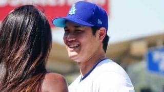 大谷翔平が“異競技”美女と記念2ショット　異例の呼びかけ…ド軍に「もっと投票しよう」