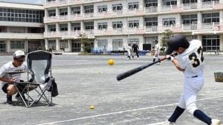 「バットを振れない」小学生をどう指導？　豪快でも安全…ストレス除く“丸い紙”