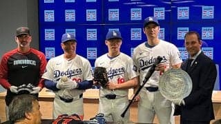 大谷翔平、殿堂寄贈バットにまさかの記載ミス「OTHANI」　後日“差し替え”へ